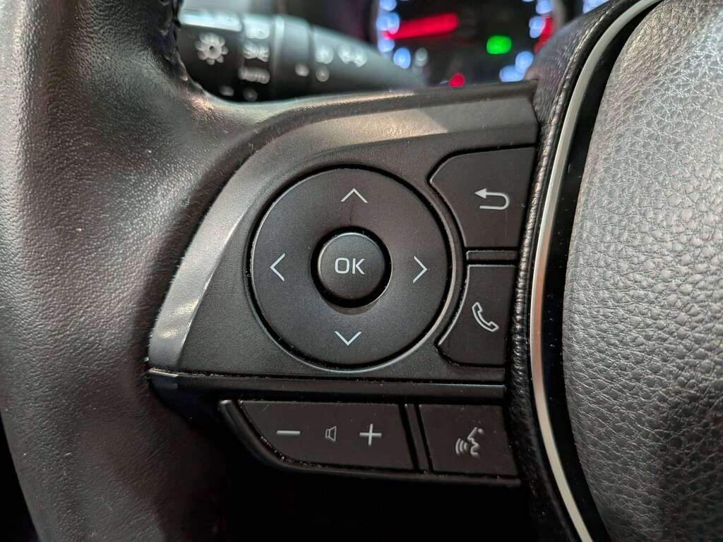 Toyota RAV4 AWD XLE 2019 Gris Val-David - photo #15