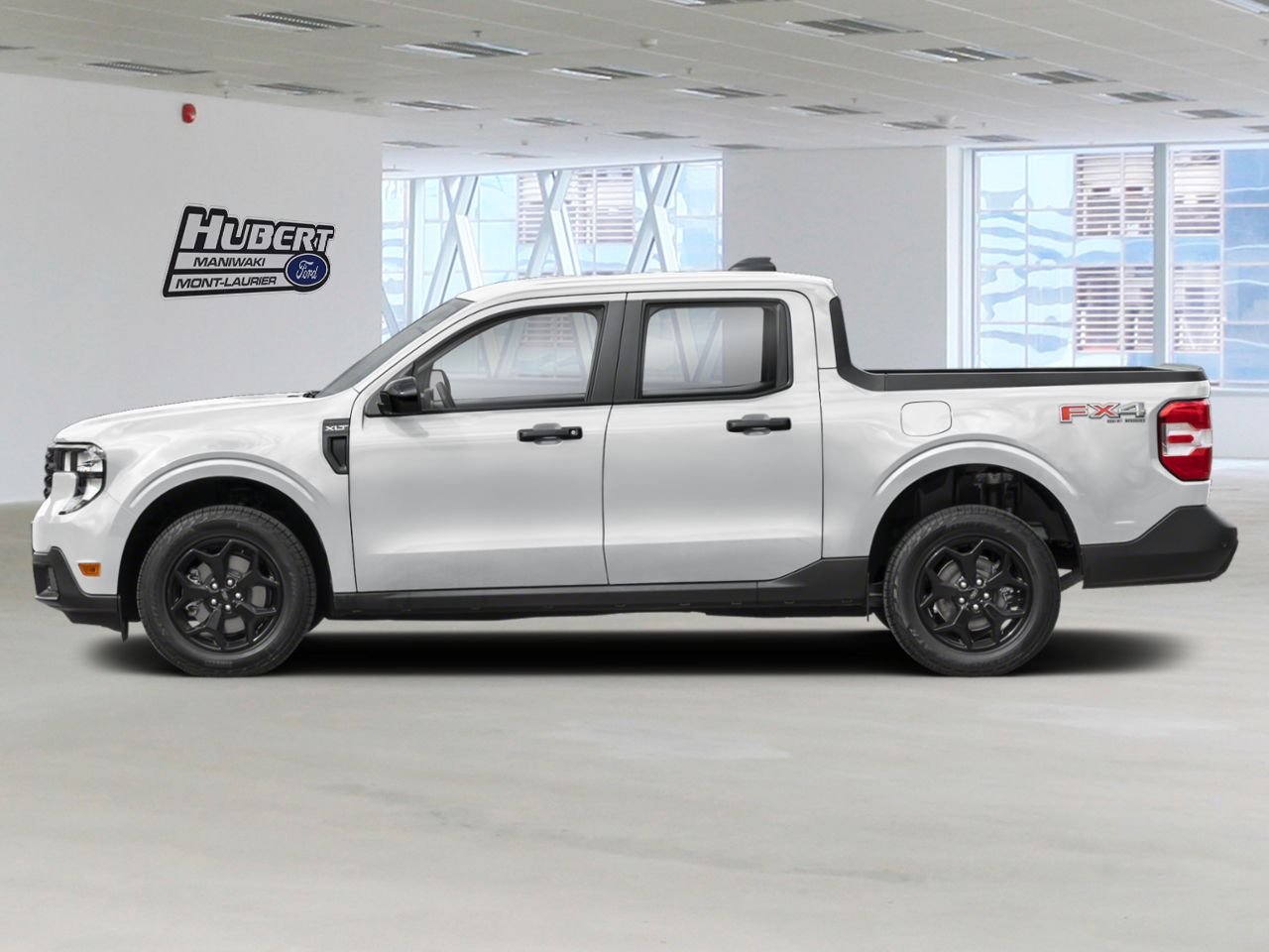 2026 Ford Maverick Space White Metallic Mont-Laurier - photo #2