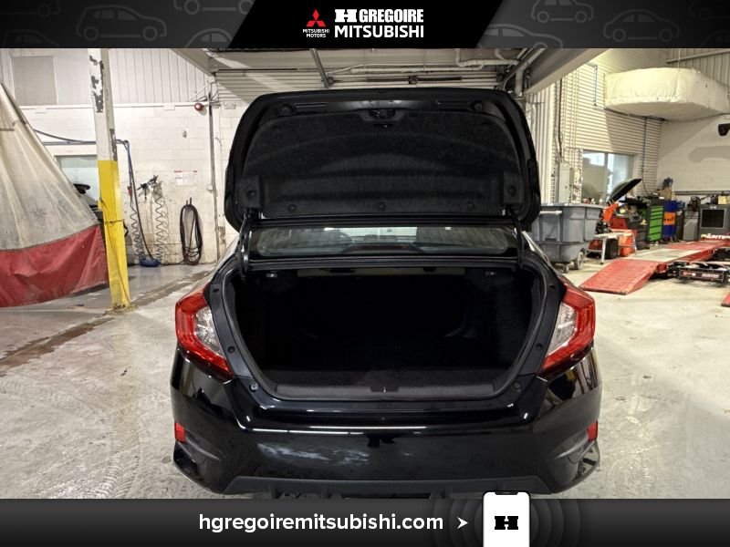 2019 Honda Civic Black Saint-Eustache - photo #29
