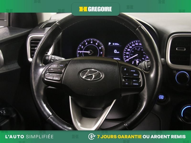 Hyundai Venue 2022 Blanc Blainville - photo #18