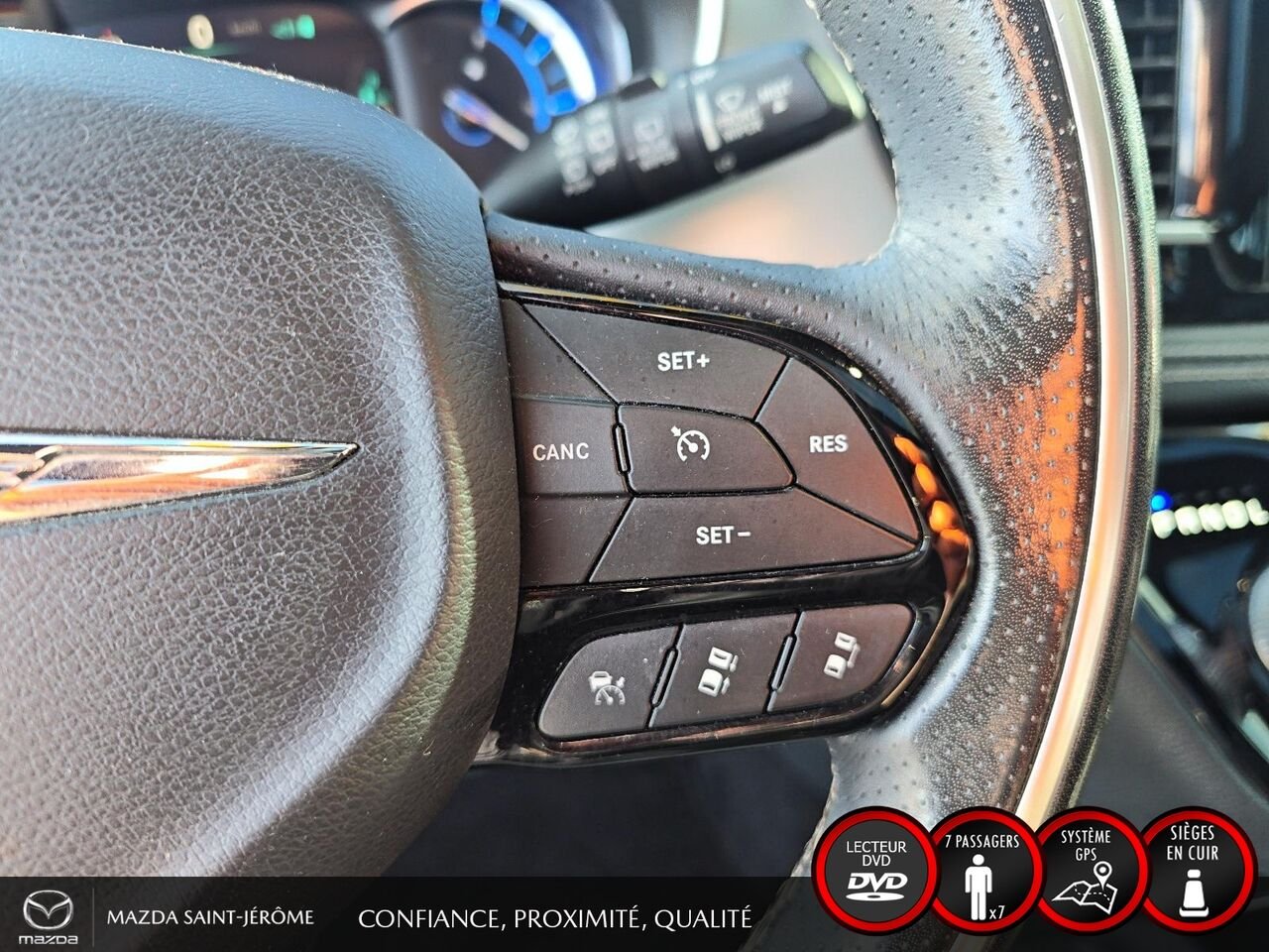 2020 Chrysler Pacifica Hybrid LIMITED S | JAMAIS ACCIDENTÉ | HYBRIDE RECHARGEABLE | TOIT PANO | CUIR | TV/DVD Black Saint-Jérôme - photo #15
