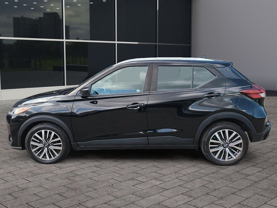 2022 Nissan Kicks SV TA 2022 Black
