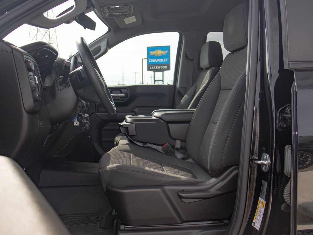2021 Chevrolet Silverado 1500 4WD Crew Cab 147 Custom Trail Boss Black Sherwood Park - photo #18