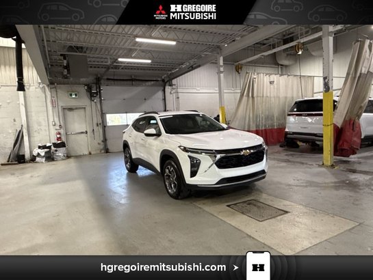 2025 Chevrolet Trax LT * Mags * Carplay * Bancs Chauffants * Caméra White