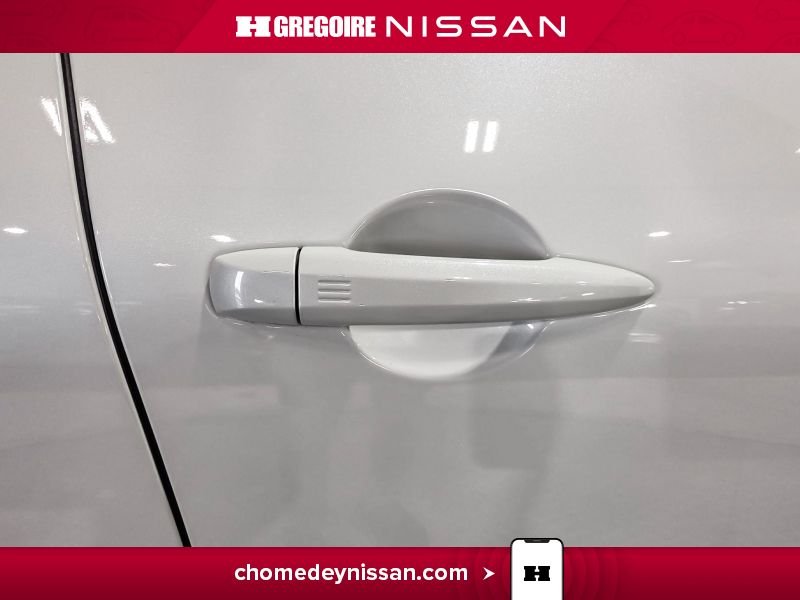 Nissan Pathfinder 2024 Blanc Blainville - photo #12
