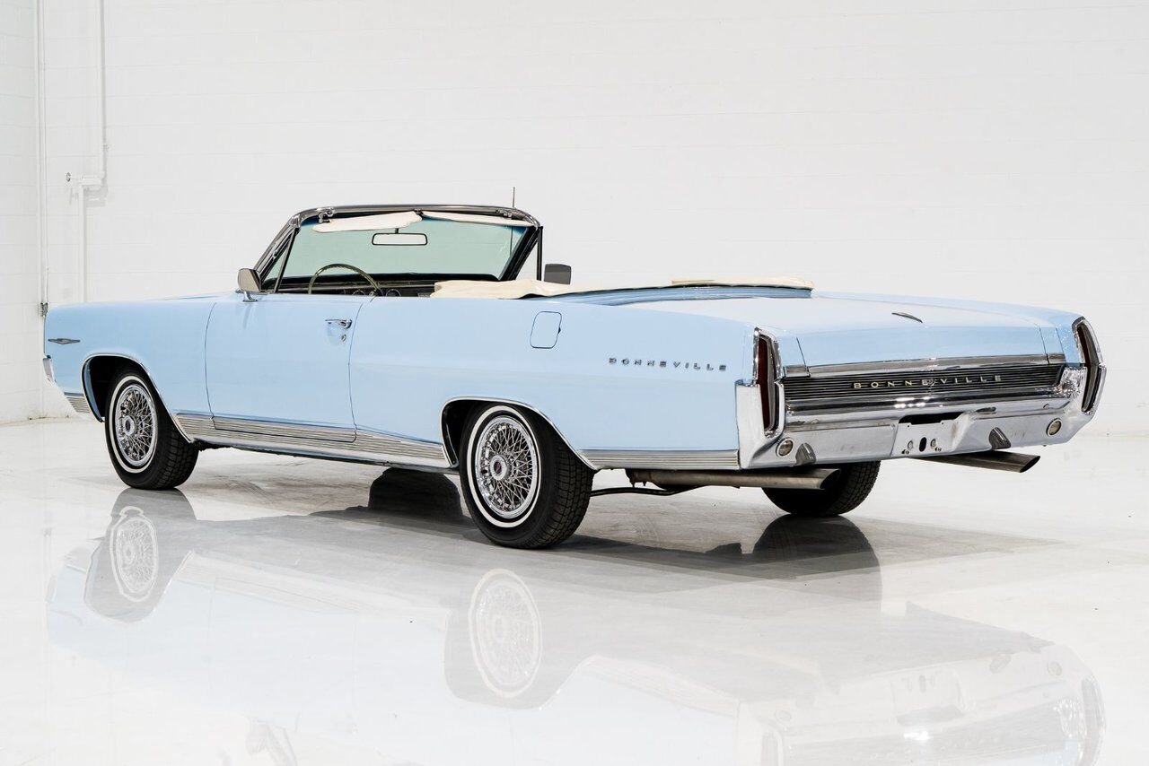 Pontiac Bonneville **PRICE IN USD** 1964 Bleu Montréal - photo #41