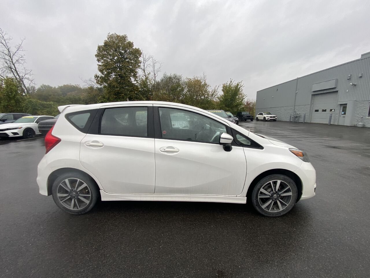 2018 Nissan Versa Note White Ste-Agathe des Monts - photo #3
