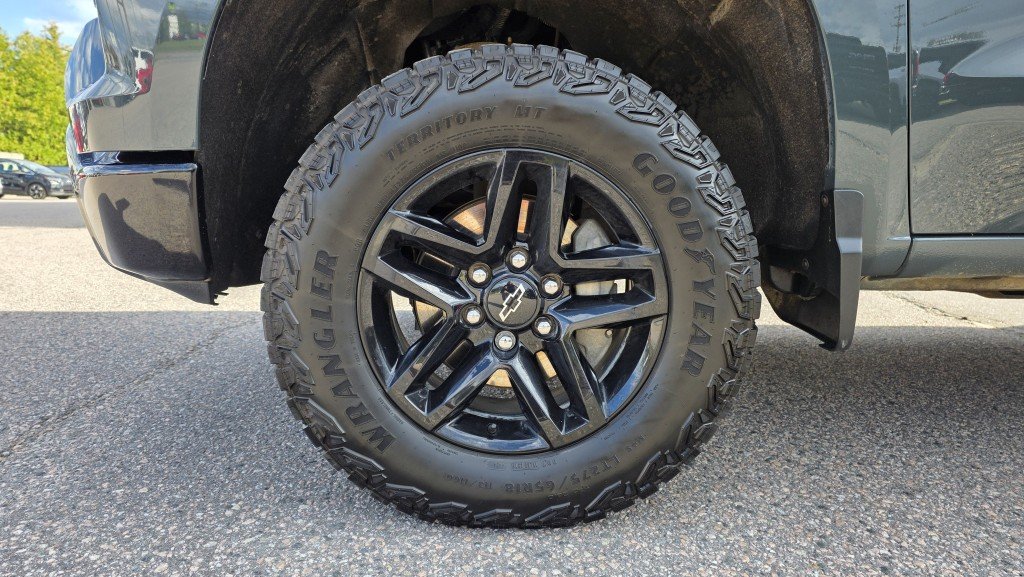 CHEVROLET Silverado 1500 Custom TrailBoss Z71 2025 Vert Mont-Laurier - photo #17