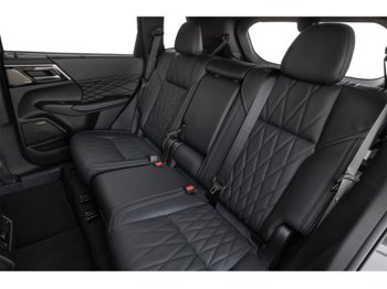 Mitsubishi Outlander GT NOIR