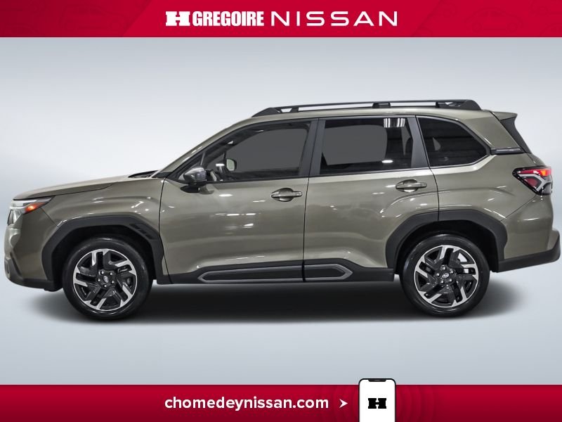2025 Subaru Forester Green Laval - photo #4