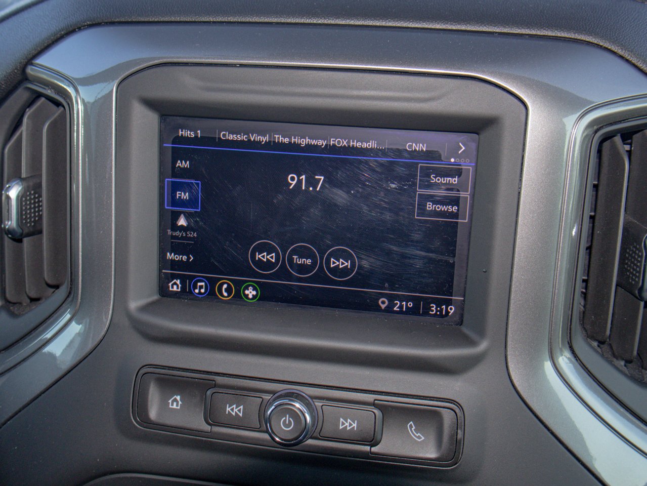 2025 Chevrolet Silverado 2500HD 4WD Crew Cab 159 Custom Black Sherwood Park - photo #26