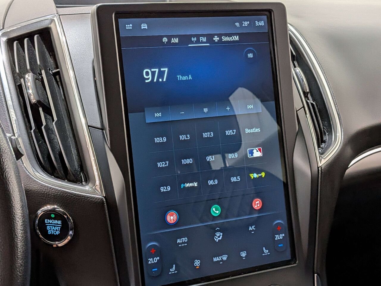 2023 Ford Edge Titanium AWD Silver Val-David - photo #21