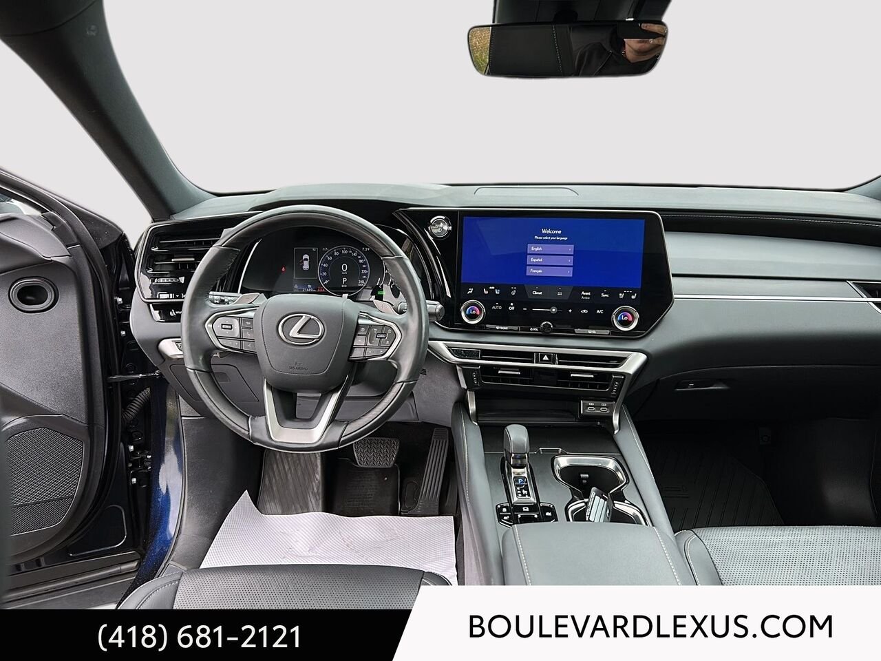 Lexus RX 20029A | RX 350h BA 2024 Bleu Québec - photo #17