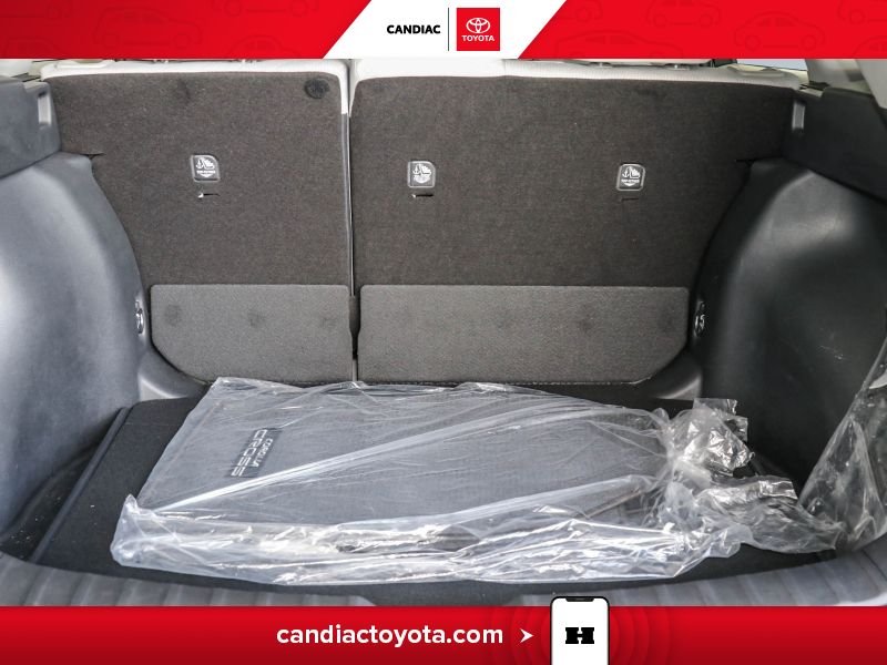 2025 Toyota Corolla Black Laval - photo #33