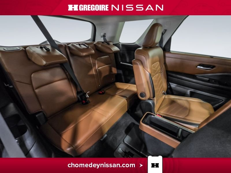 Nissan Pathfinder 2024 Blanc Blainville - photo #31