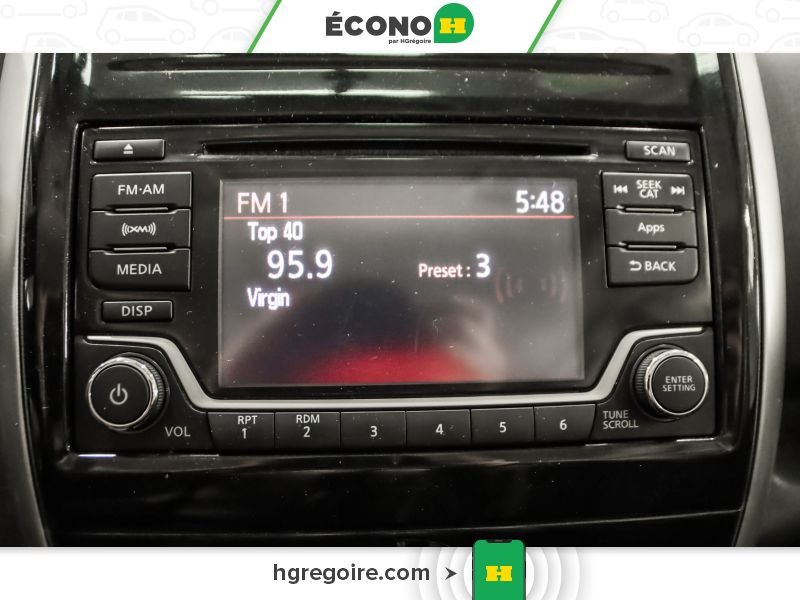 2016 Nissan Versa Note Red Blainville - photo #16