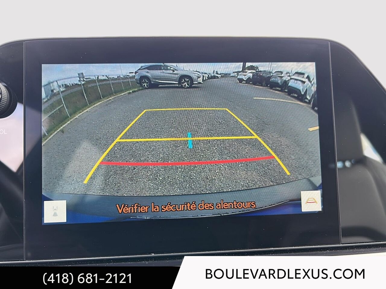 Lexus UX 19982A | UX 250h CVT 2024 Bleu Québec - photo #15
