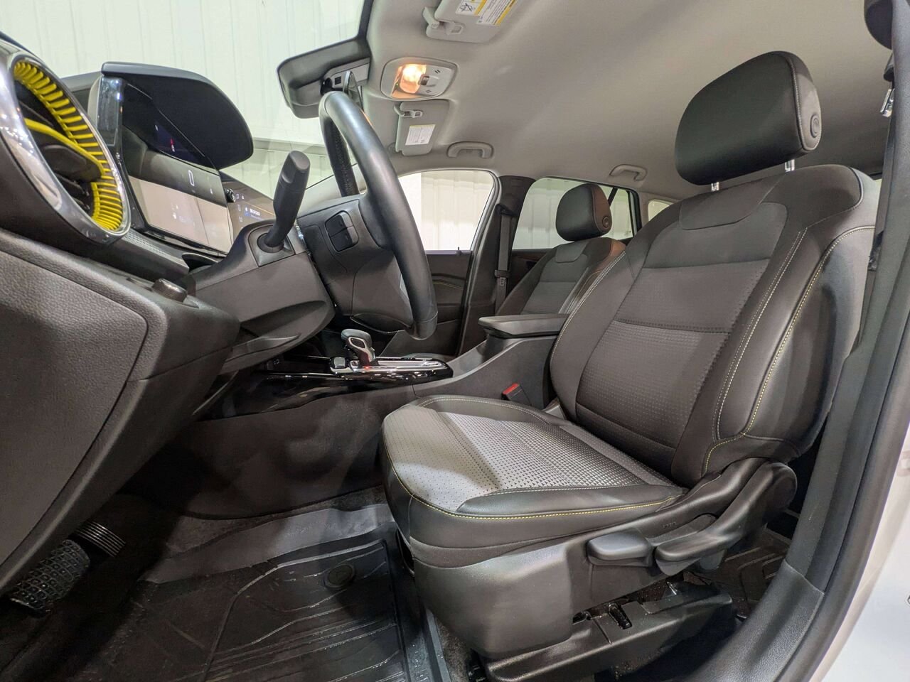 Chevrolet Trax 2025 Blanc Val-David - photo #1