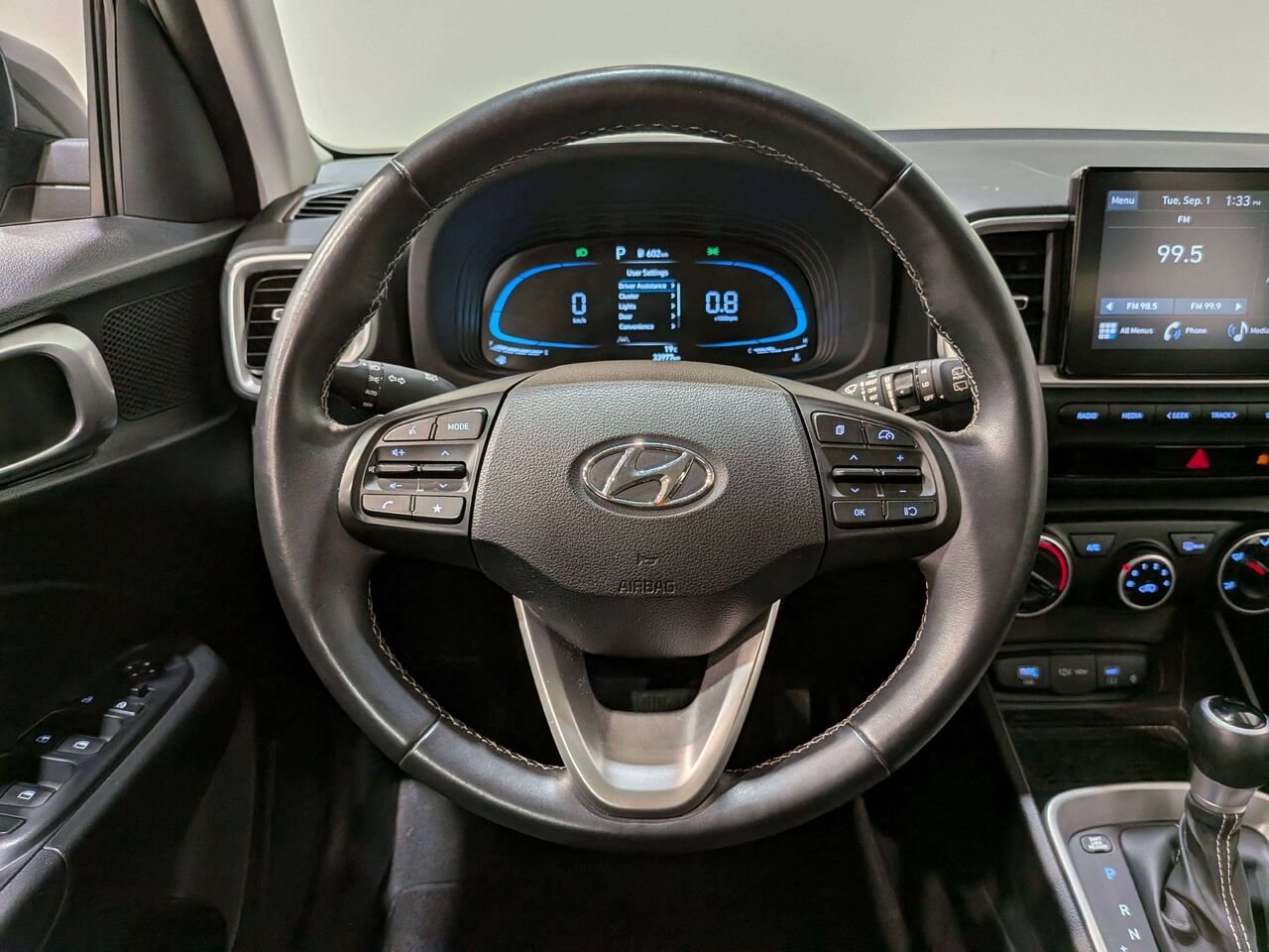 2026 Hyundai Venue Preferred IVT Grey Val-David - photo #12