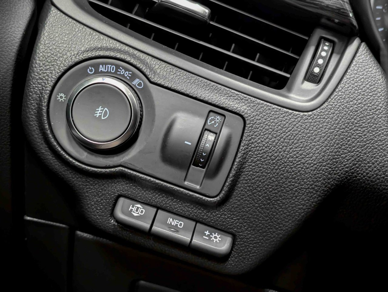 Buick Envision Haut de gamme 2 2016 ALLIAGE BRONZE METALLISE Saint-Eustache - photo #24