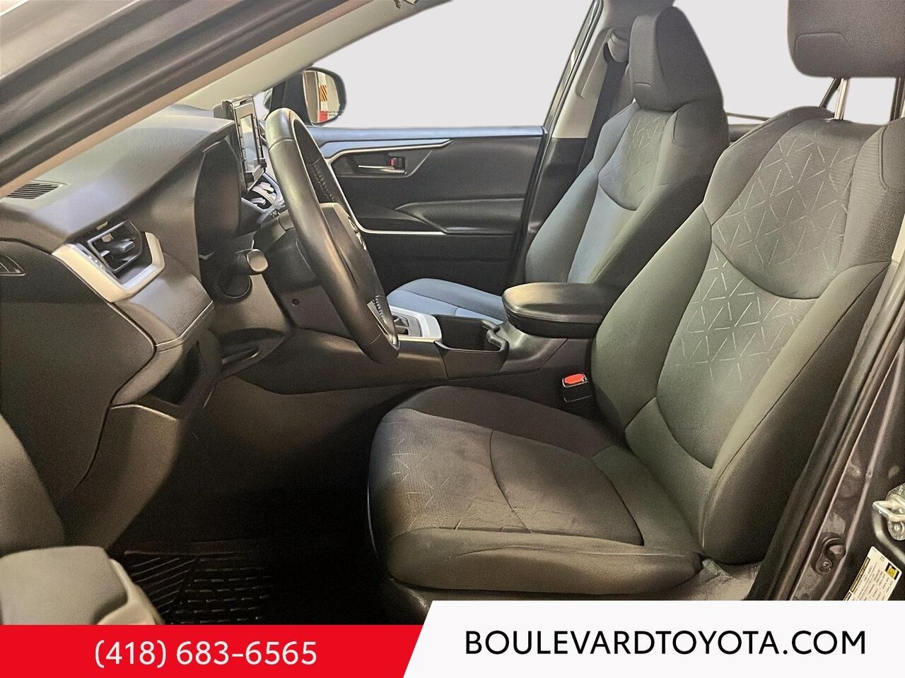 Toyota RAV4 100392A-52 | XLE, AWD 2022 Gris Québec - photo #8