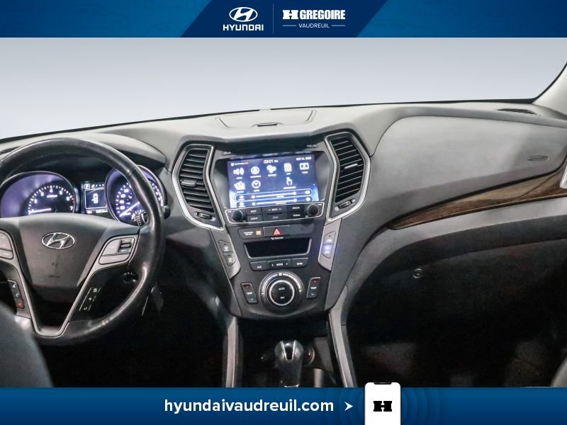 2017 Hyundai Santa Fe Grey Laval - photo #23