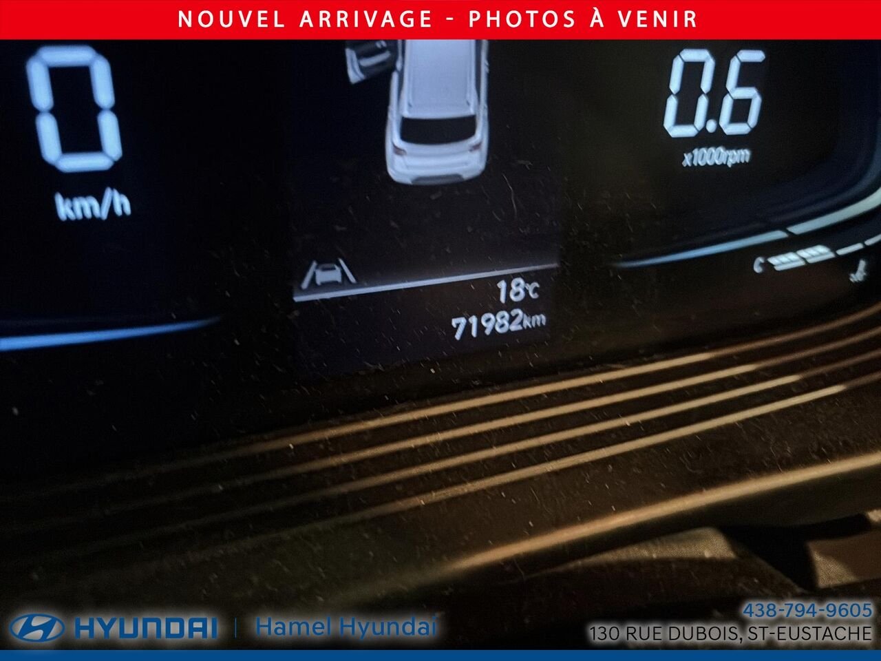 2023 Hyundai Venue Black Saint-Eustache - photo #4