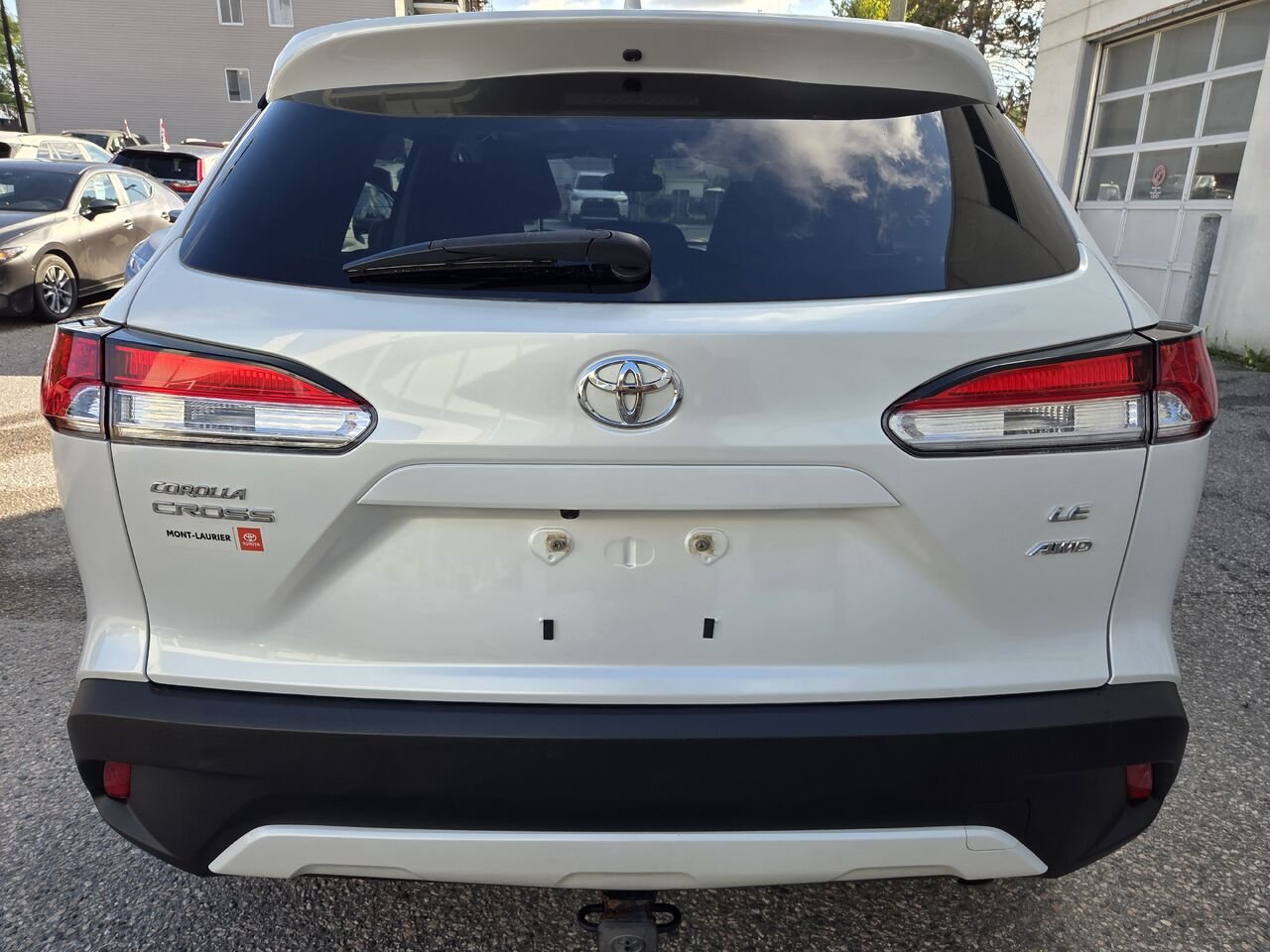 Toyota COROLLA CROSS LE (PREMIUM) 2022 Blanc Mont-Laurier - photo #5