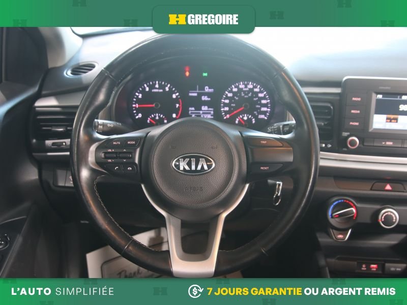 2020 Kia Rio 5 Black Blainville - photo #23