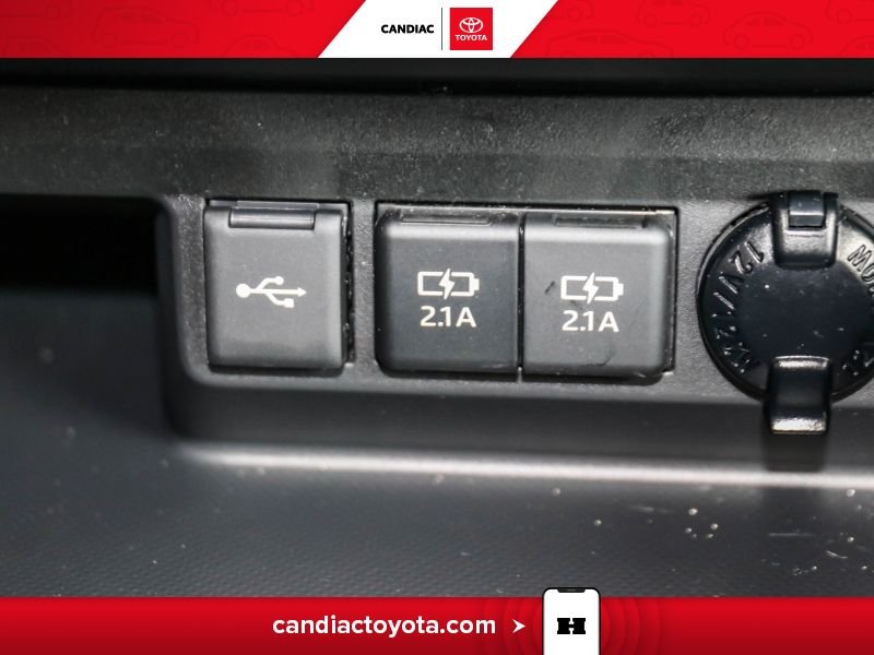 Toyota Highlander 2021 Noir Blainville - photo #25