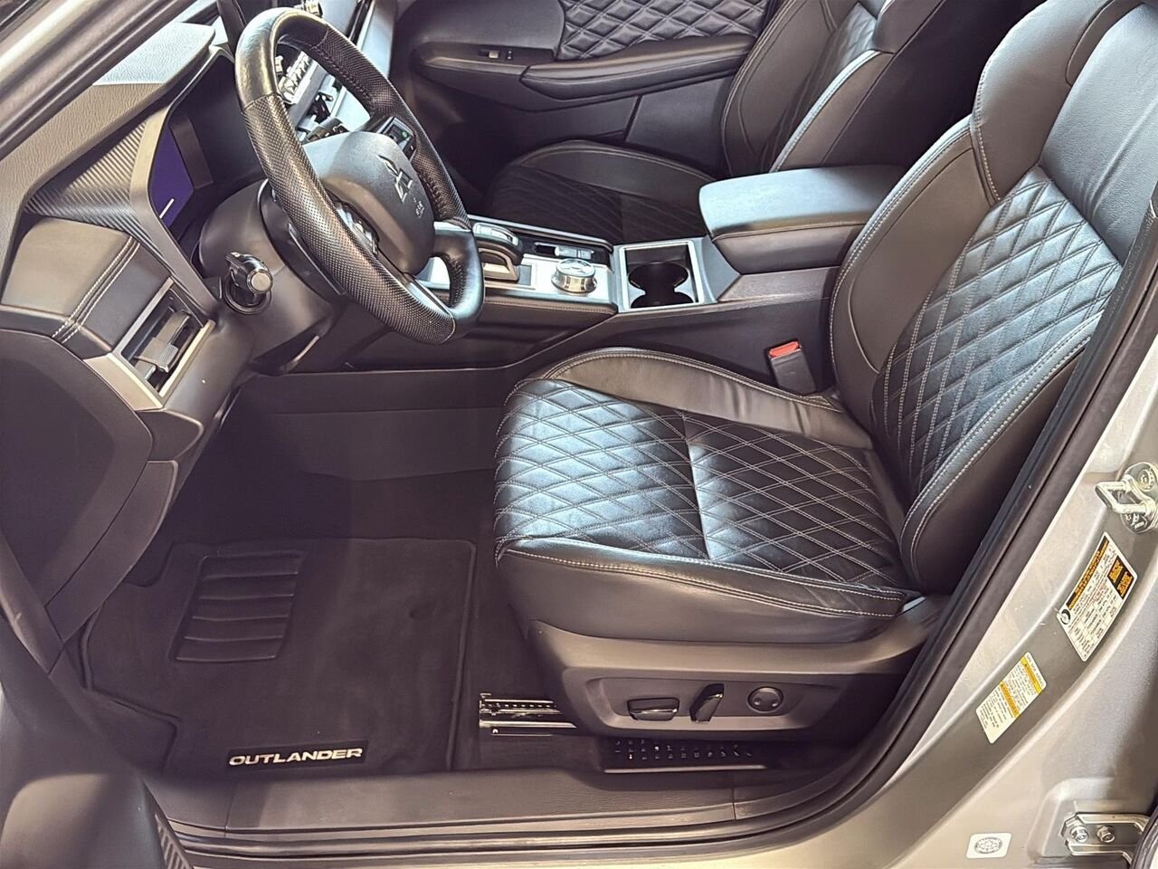 2023 MITSUBISHI OUTLANDER GT Grey Saint-Hyacinthe - photo #8