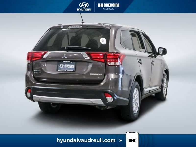 Mitsubishi Outlander 2016 Brun Saint-Eustache - photo #10