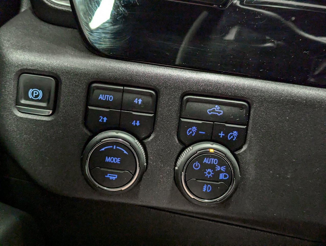 Chevrolet Silverado 1500 LT Trail Boss 2022 . Saint-Eustache - photo #20