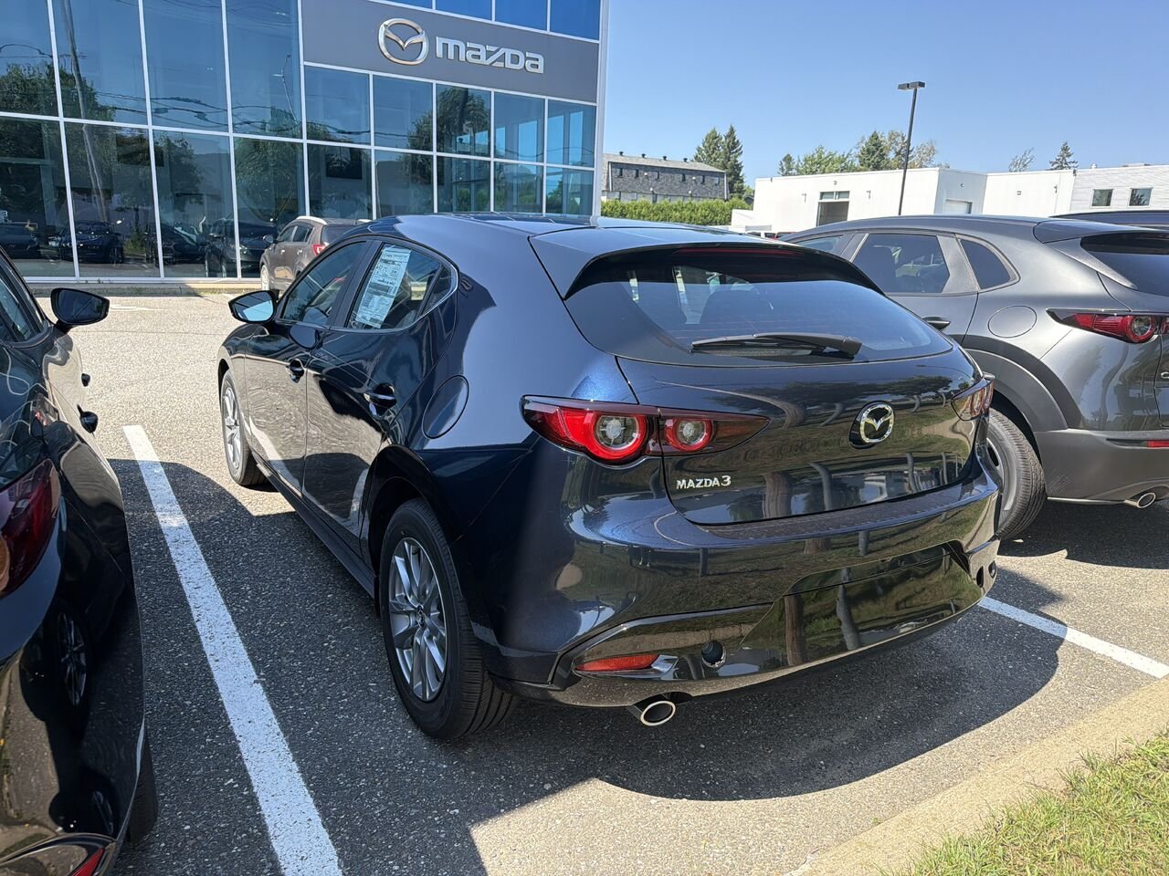 2026 MAZDA Mazda3 Sport Deep Crystal Blue Mica Ste-Marie - photo #3