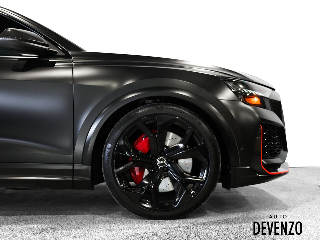 2023 Audi RS Q8 Black Saint-Eustache - photo #6