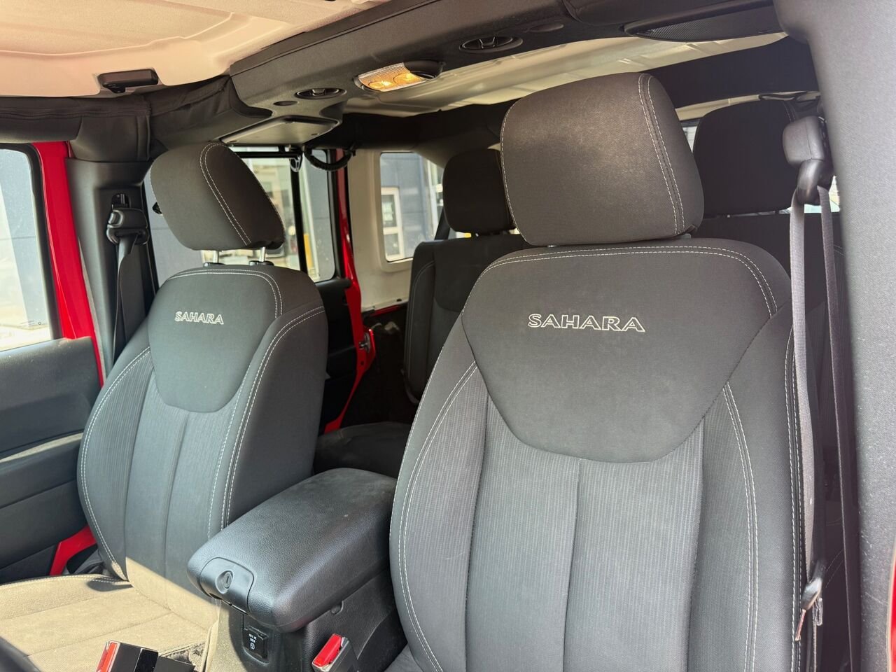 Jeep Wrangler Unlimited unlimited SAHARA | JAMAIS ACCIDENTÉ✅ 2017 Rouge Châteauguay - photo #10