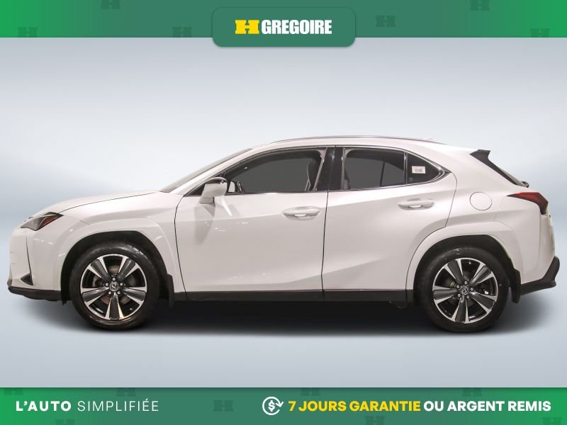 2024 Lexus UX White Saint-Eustache - photo #4