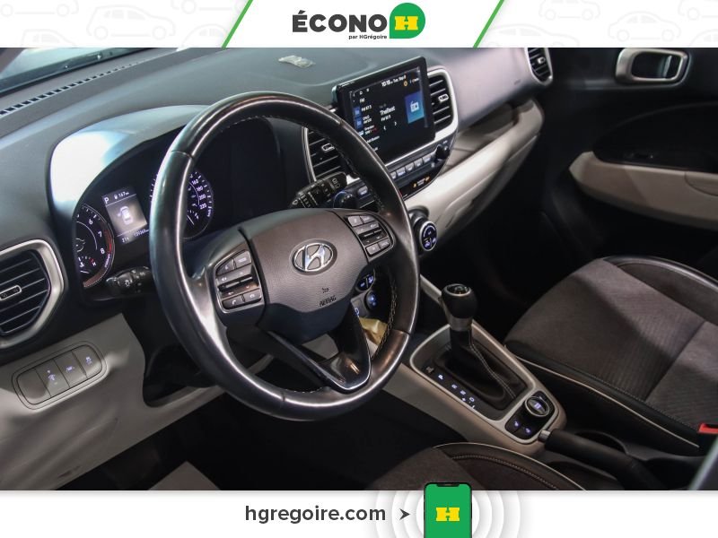 2020 Hyundai Venue Blue Laval - photo #16