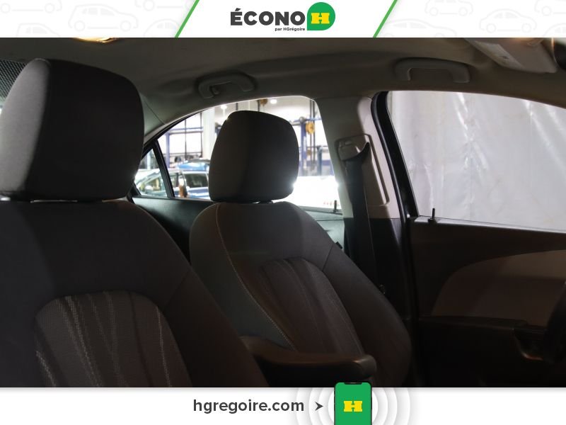 2018 Chevrolet Sonic Black Blainville - photo #21