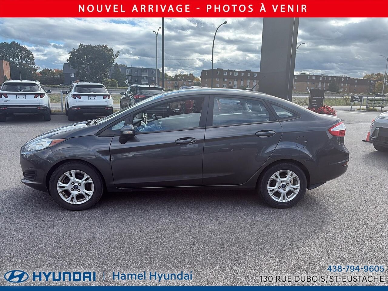 2015 Ford Fiesta Grey Saint-Eustache - photo #3