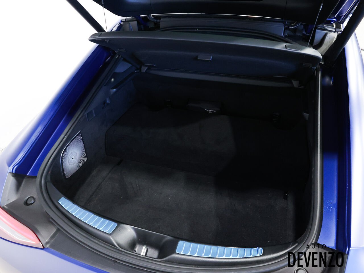 2024 Mercedes-Benz GT AMG Blue Saint-Eustache - photo #24