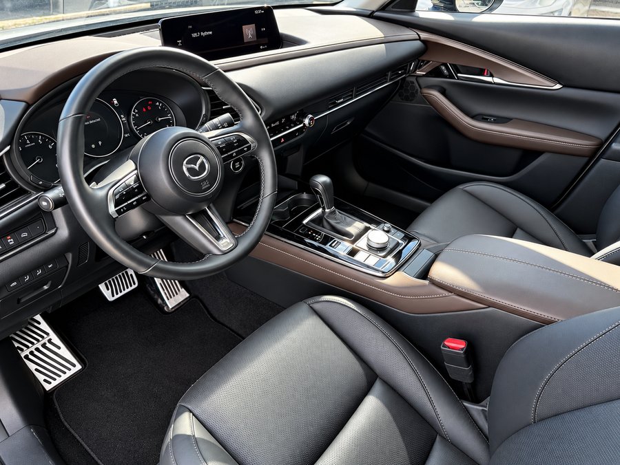 2025 Mazda CX-30 GT Grey