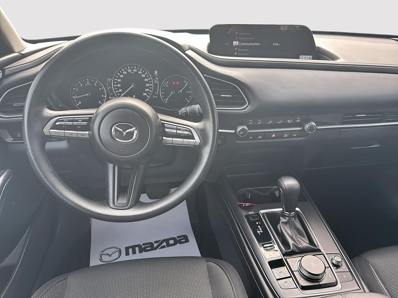 Mazda CX-30 2023 Gris Rouyn-Noranda - photo #9