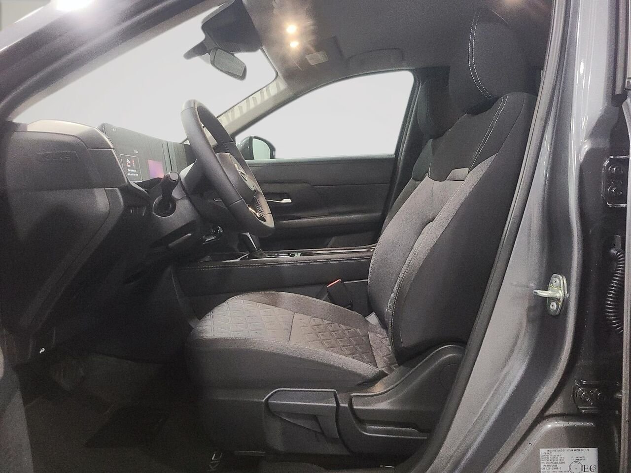 2025 Nissan Kicks SV TRACTION INTEGRALE Grey Québec - photo #11