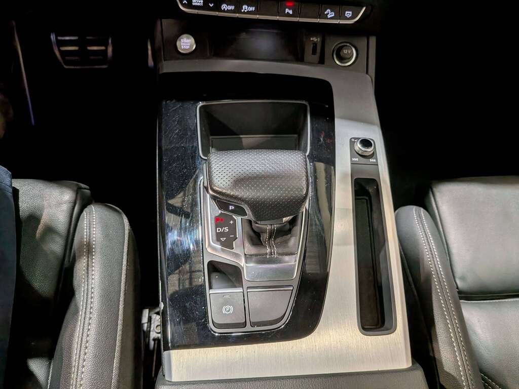 Audi Q5 Technik 45 TFSI quattro 2023 Noir Val-David - photo #30