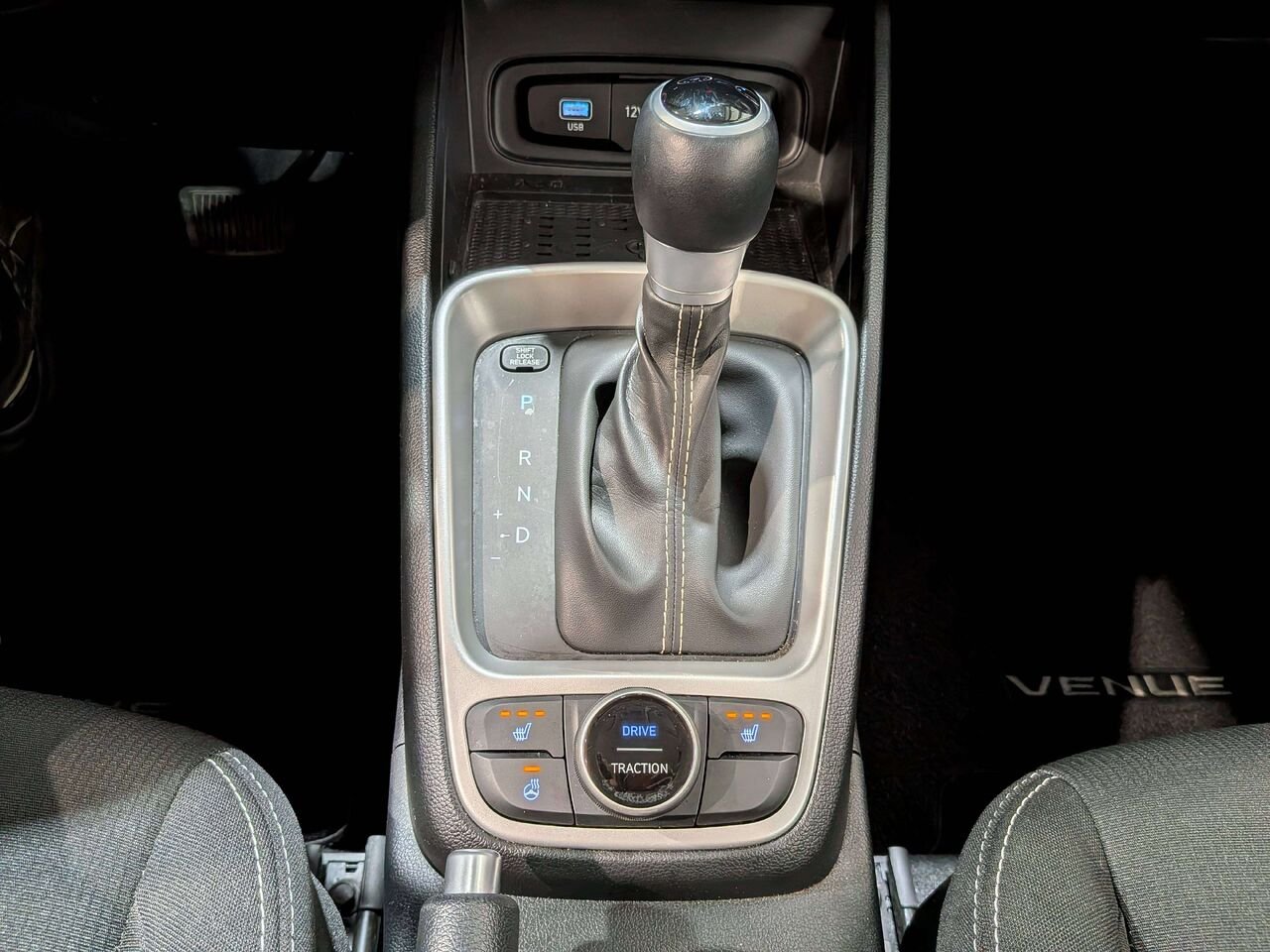 2026 Hyundai Venue Preferred IVT White Val-David - photo #26