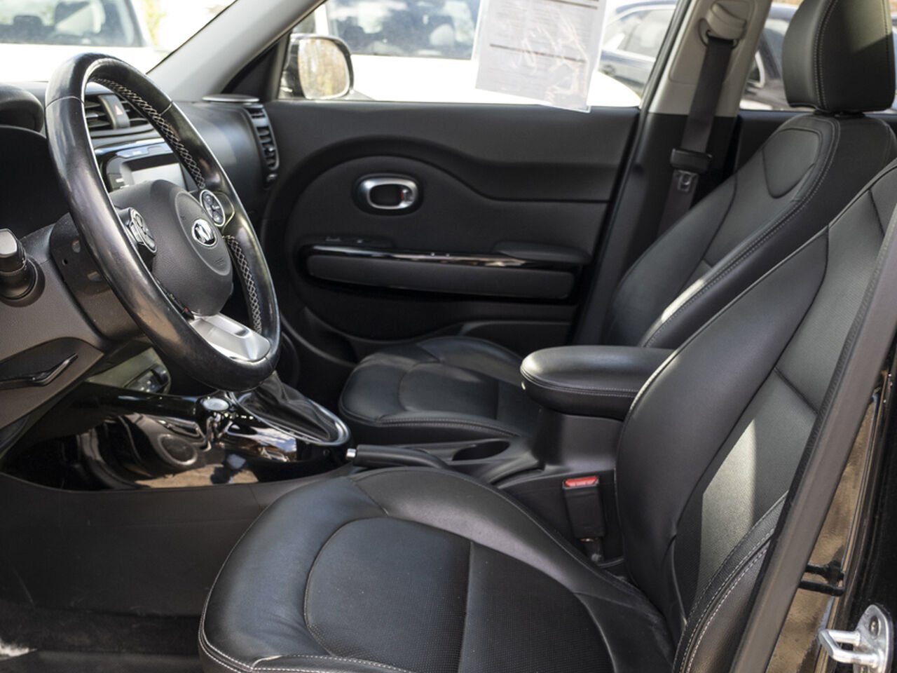 2019 Kia Soul Black Gatineau - photo #8