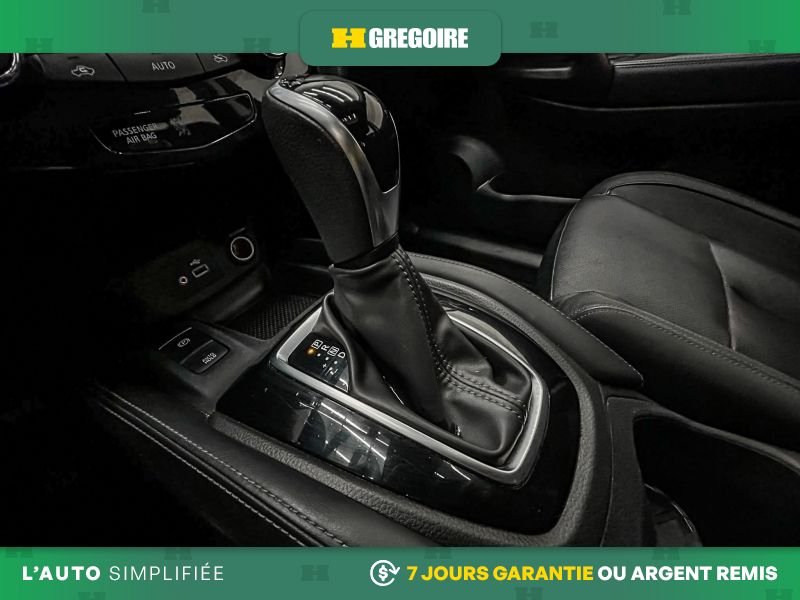 2019 Nissan Qashqai Black Laval - photo #23