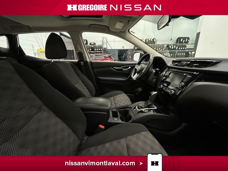 Nissan Qashqai 2023 Blanc Laval - photo #12