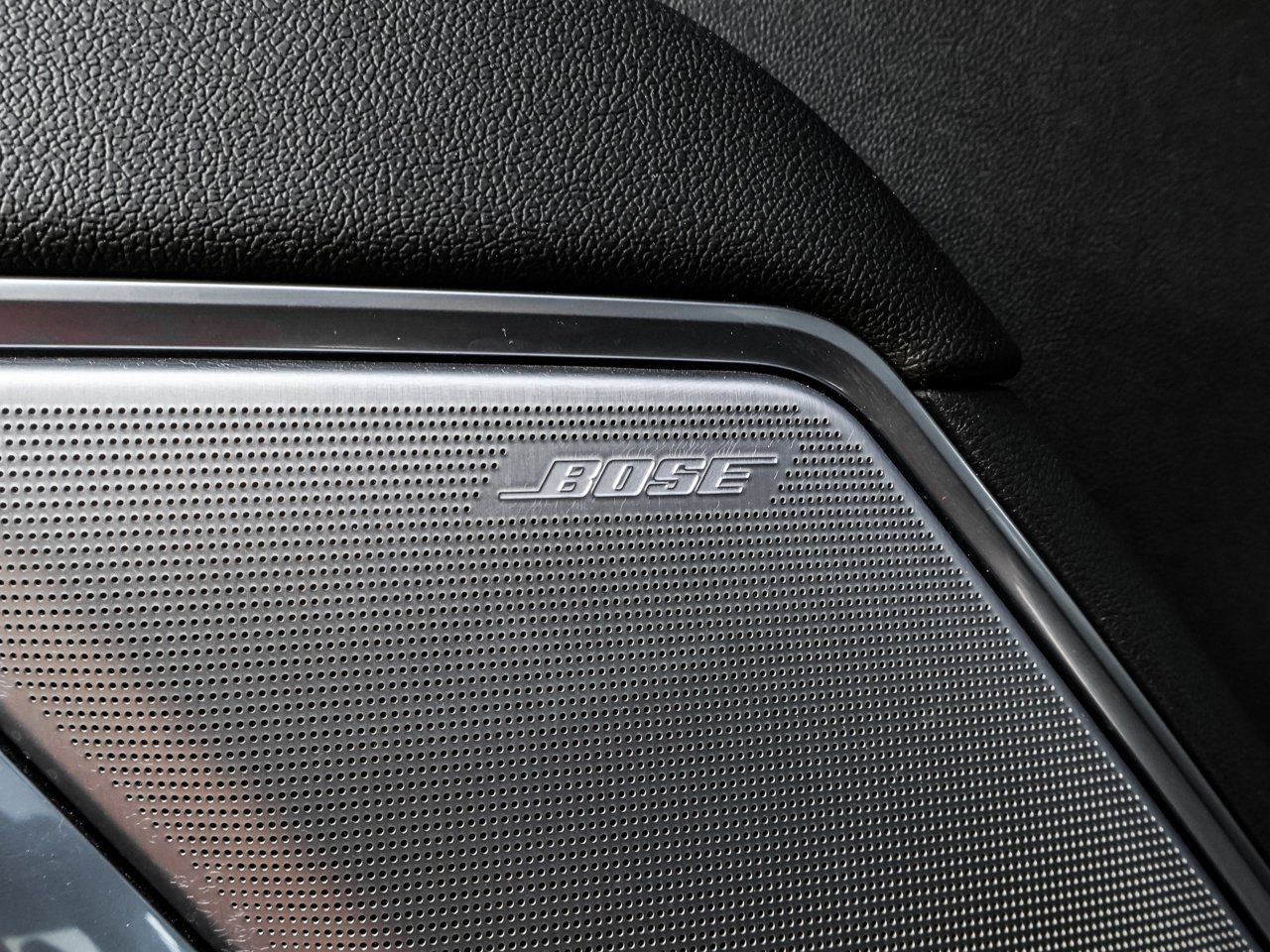 2024 Chevrolet Silverado 2500HD 4WD Crew Cab 159 High Country Black Sherwood Park - photo #18